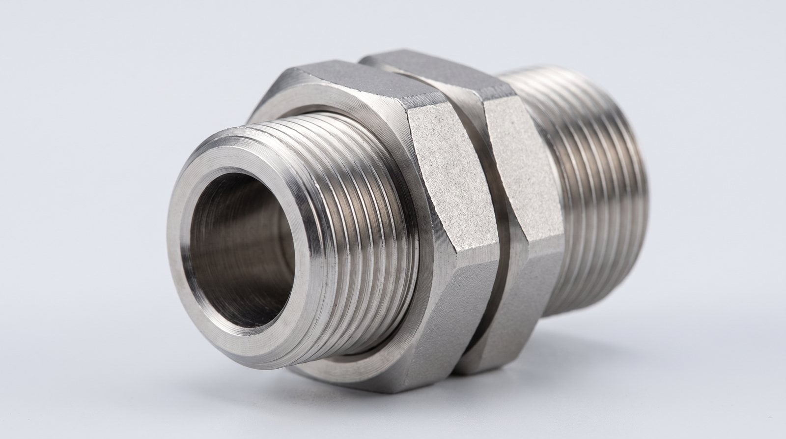 bulkhead fitting