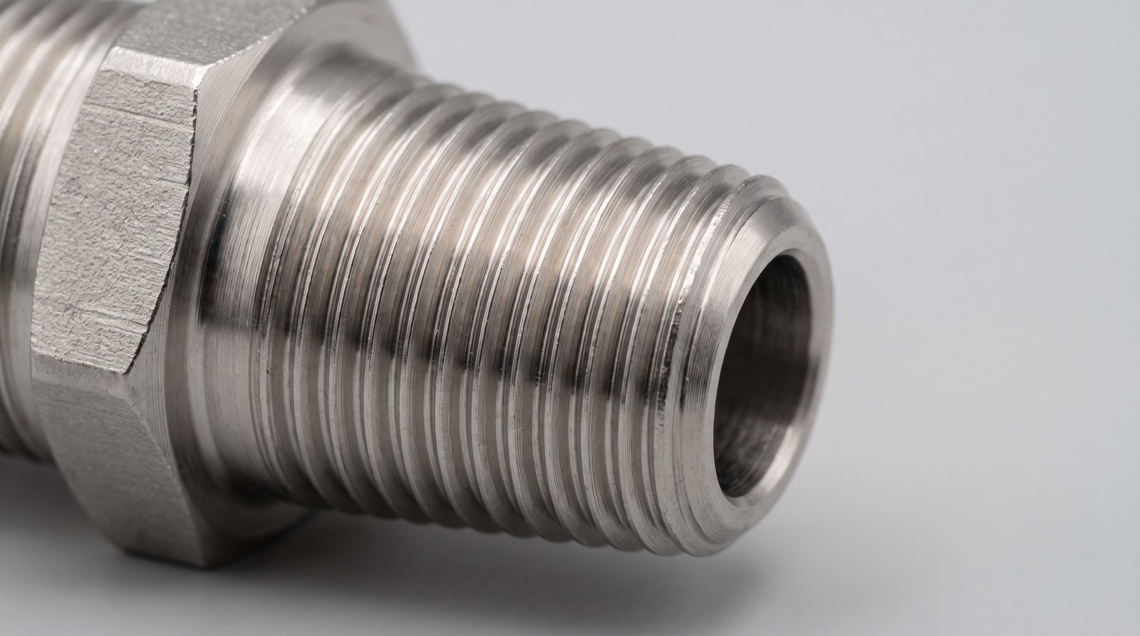 NPT tapered pipe thread
