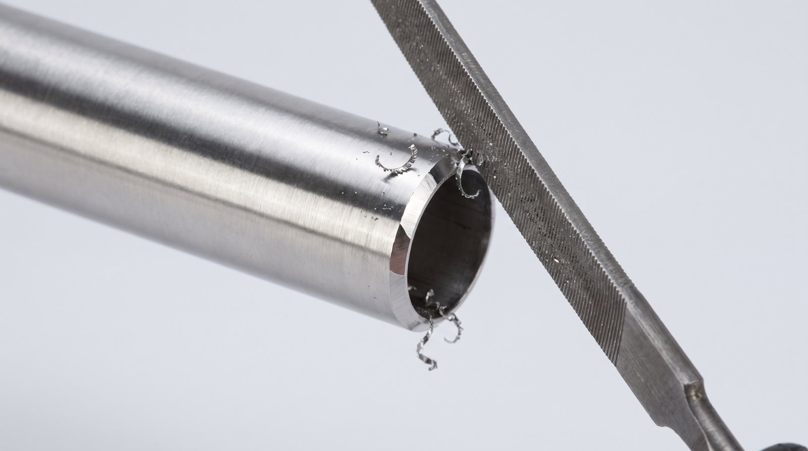 tube preparation for leak-free fitting